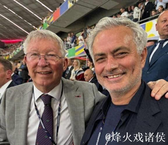 邮报:曼联内部人吐槽穆里尼奥,每次都像和被囚禁的人质聊天 邮报:曼联内部人吐槽穆里尼奥,每次都像和被囚禁的人质聊天